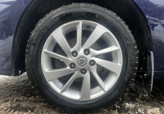 Подержанный автомобиль Nissan Sentra Sedan 2015 года (9 фото)