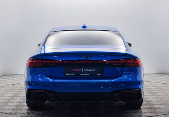 Подержанный автомобиль Audi A7 2019 года (4 фото)