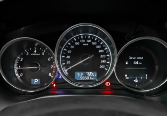 Подержанный автомобиль Mazda CX-5 2014 года (16 фото)