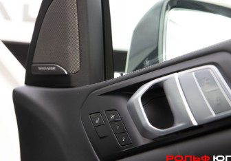 Подержанный автомобиль BMW X7 2020 года (27 фото)