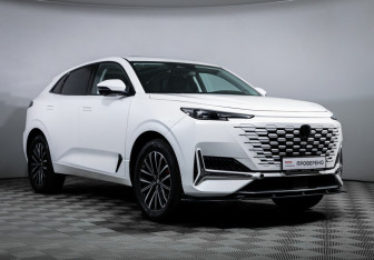 Подержанный автомобиль Changan UNI-K 2023 года (3 фото)