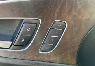 Подержанный автомобиль Audi A7 2011 года (22 фото)