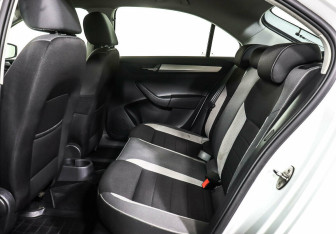 Подержанный автомобиль Skoda Rapid Liftback 2019 года (13 фото)