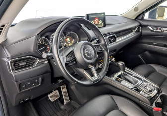 Подержанный автомобиль Mazda CX-5 2020 года (16 фото)