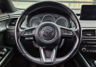 Подержанный автомобиль Mazda CX-9 2021 года (20 фото)