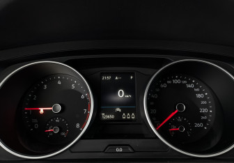 Подержанный автомобиль Volkswagen Tiguan 2021 года (13 фото)