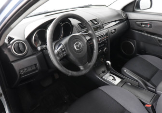 Подержанный автомобиль Mazda 3 Sedan 2008 года (9 фото)