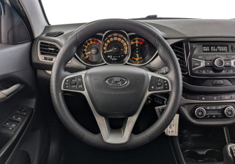 Подержанный автомобиль LADA (ВАЗ) Vesta Sedan 2021 года (21 фото)