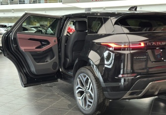 Новый Land Rover Range Rover Evoque 2025 (9 фото)