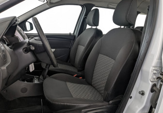 Подержанный автомобиль LADA (ВАЗ) Largus Wagon 2021 года (20 фото)