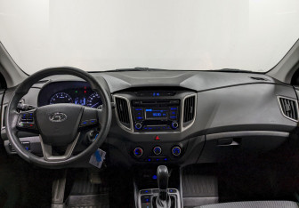 Подержанный автомобиль Hyundai Creta 2016 года (22 фото)