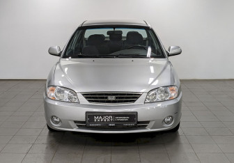 Подержанный автомобиль Kia Spectra Sedan 2007 года (2 фото)