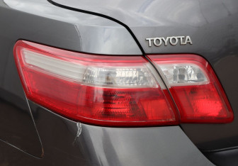 Подержанный автомобиль Toyota Camry Sedan 2009 года (21 фото)