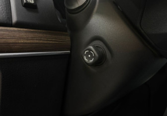 Подержанный автомобиль Toyota Land Cruiser Prado 2020 года (31 фото)