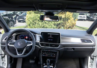 Новый Volkswagen T-Roc 2026 (10 фото)