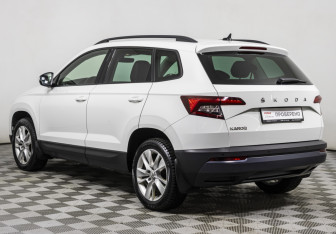 Подержанный автомобиль Skoda Karoq 2020 года (7 фото)
