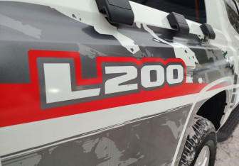 Новый Mitsubishi L200 2025 (13 фото)