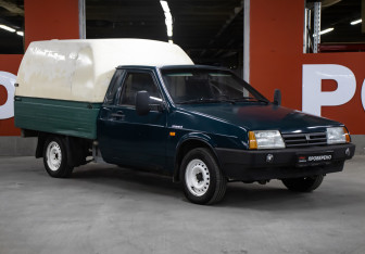 Подержанный автомобиль LADA (ВАЗ) 2109 Hatchback 2002 года (3 фото)