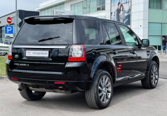 Подержанный автомобиль Land Rover Freelander 2011 года (5 фото)