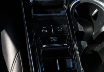 Подержанный автомобиль Hyundai Sonata 2019 года (18 фото)