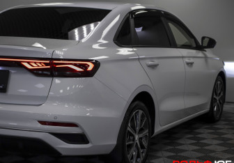 Подержанный автомобиль Geely Emgrand 2024 года (25 фото)