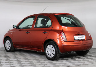 Подержанный автомобиль Nissan Micra Hatchback 2005 года (7 фото)