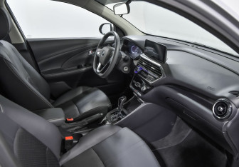 Подержанный автомобиль Changan Alsvin 2023 года (7 фото)