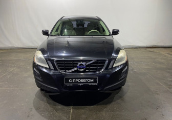 Подержанный автомобиль Volvo XC60 2011 года (2 фото)