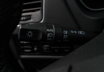 Подержанный автомобиль Geely Emgrand X7 2019 года (19 фото)