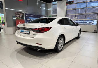 Подержанный автомобиль Mazda 6 Sedan 2012 года (4 фото)