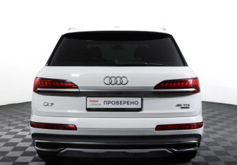 Подержанный автомобиль Audi Q7 2020 года (6 фото)