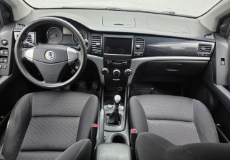 Подержанный автомобиль SsangYong Actyon 2013 года (11 фото)