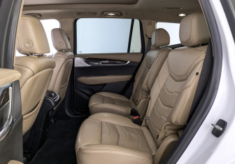 Подержанный автомобиль Cadillac XT6 2020 года (18 фото)