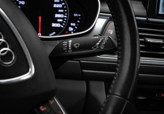 Подержанный автомобиль Audi A6 Wagon 2016 года (19 фото)