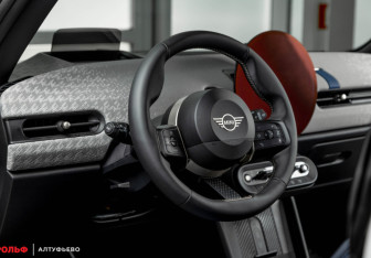 Новый MINI Hatch 2025 (11 фото)