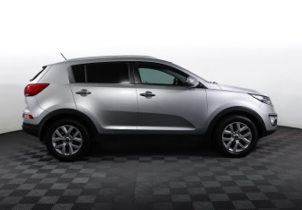 Подержанный автомобиль Kia Sportage 2014 года (4 фото)