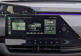 Подержанный автомобиль Changan UNI-K 2023 года (15 фото)