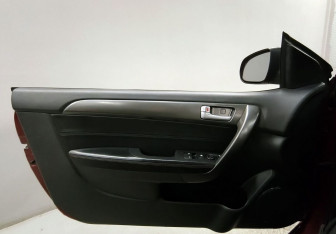 Подержанный автомобиль Kia Cerato Coupe 2011 года (14 фото)