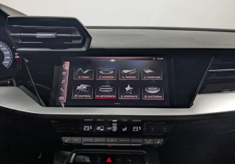 Подержанный автомобиль Audi A3 Sedan 2021 года (15 фото)