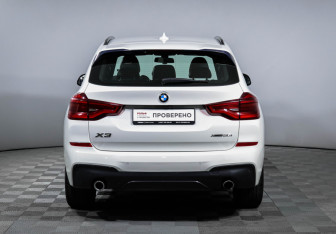 Подержанный автомобиль BMW X3 2018 года (6 фото)