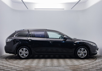 Подержанный автомобиль Mazda 6 Wagon 2008 года (4 фото)