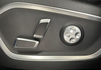 Подержанный автомобиль Geely Tugella 2022 года (20 фото)