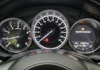 Подержанный автомобиль Mazda CX-5 2021 года (16 фото)