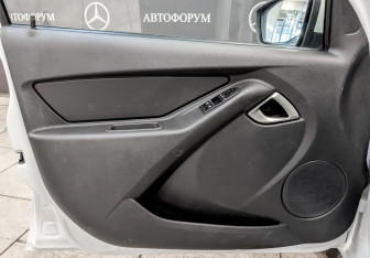 Подержанный автомобиль LADA (ВАЗ) Granta Sedan 2023 года (18 фото)
