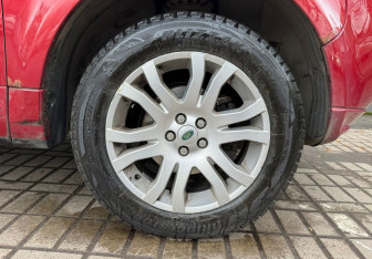 Подержанный автомобиль Land Rover Freelander 2008 года (13 фото)