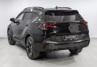 Подержанный автомобиль Kia Sportage 2023 года (7 фото)