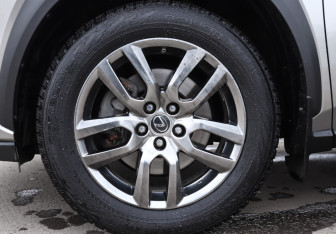 Подержанный автомобиль Lexus NX 2019 года (22 фото)