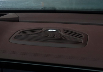 Подержанный автомобиль Geely Monjaro 2023 года (13 фото)