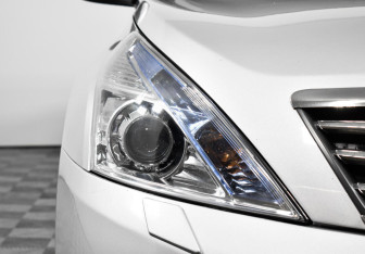 Подержанный автомобиль Nissan Teana 2012 года (7 фото)