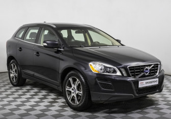 Подержанный автомобиль Volvo XC60 2011 года (3 фото)